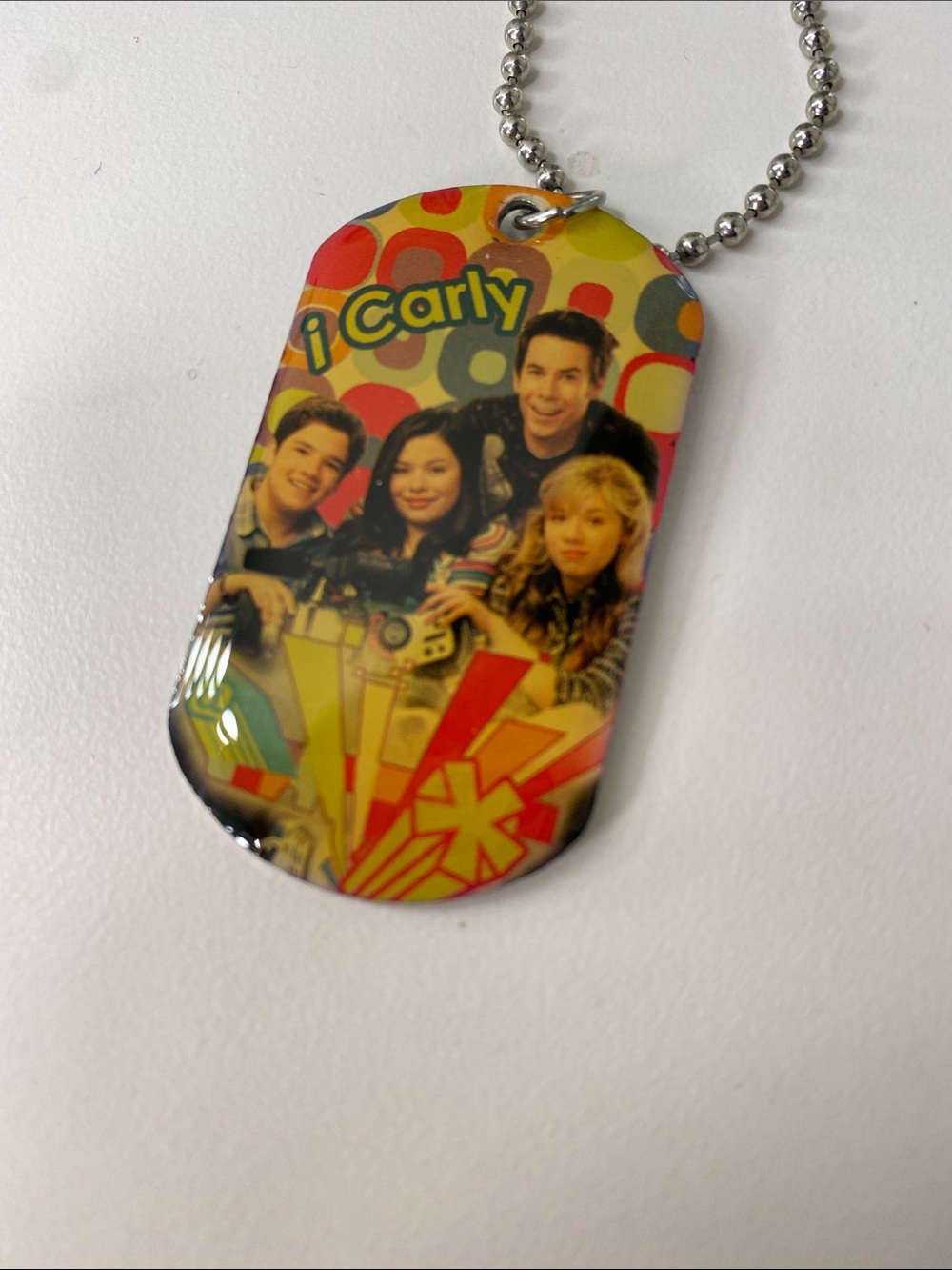 iCarly Cast Dog Tag Necklace by Viacom 2008. Rare